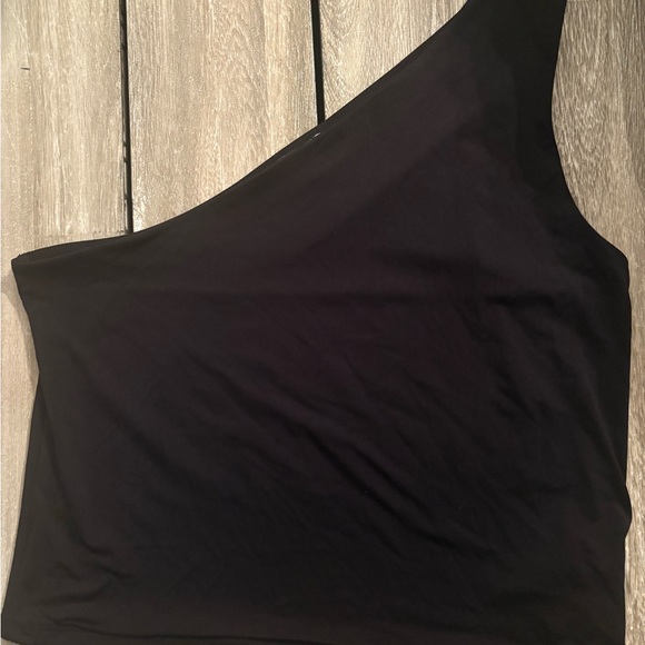 Express Elegant Black Top - Picture 2 of 5
